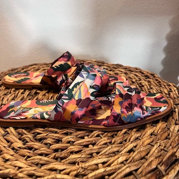 BODEN Printed Satin Slide Sandals - Picture 9 of 11